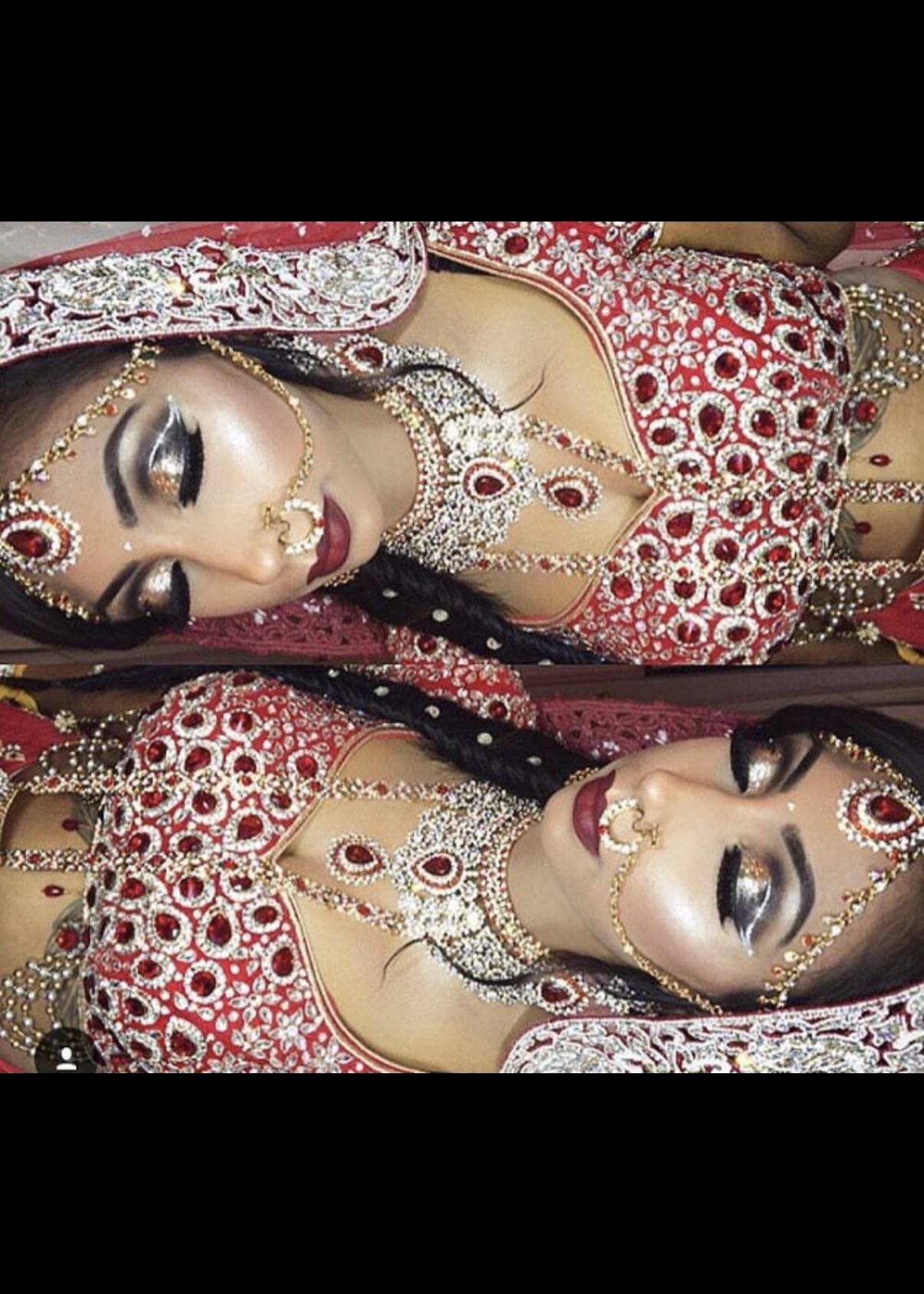 Red Kundan Bridal Lehenga Image - 5