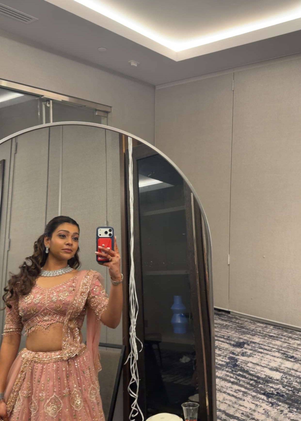 Baby Pink Lehenga Image - 2