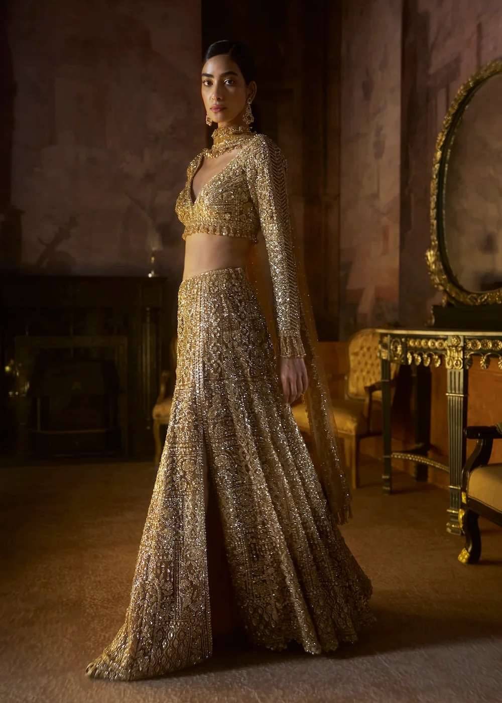  Gold Slit Skirt Set Image - 3