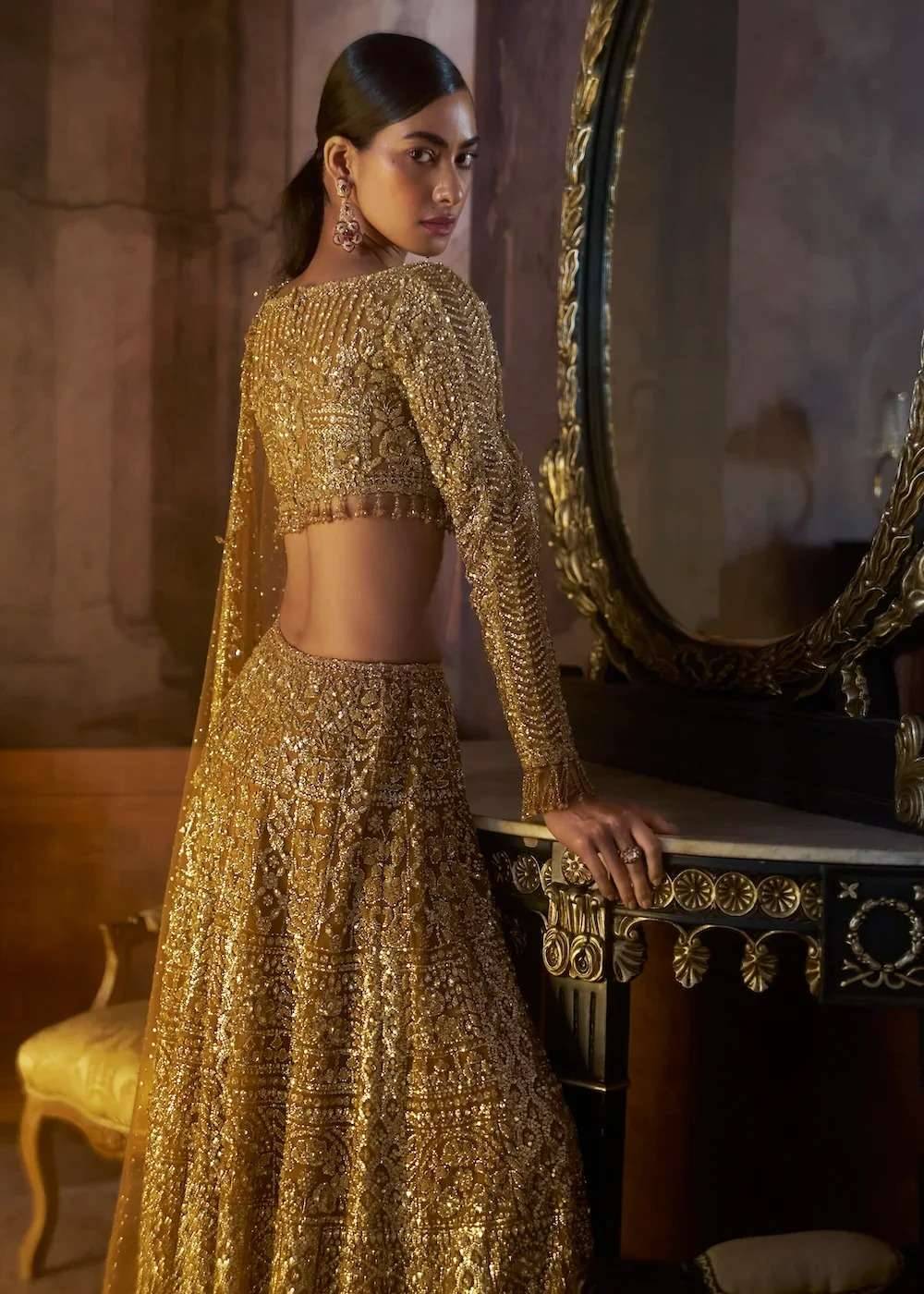  Gold Slit Skirt Set Image - 5