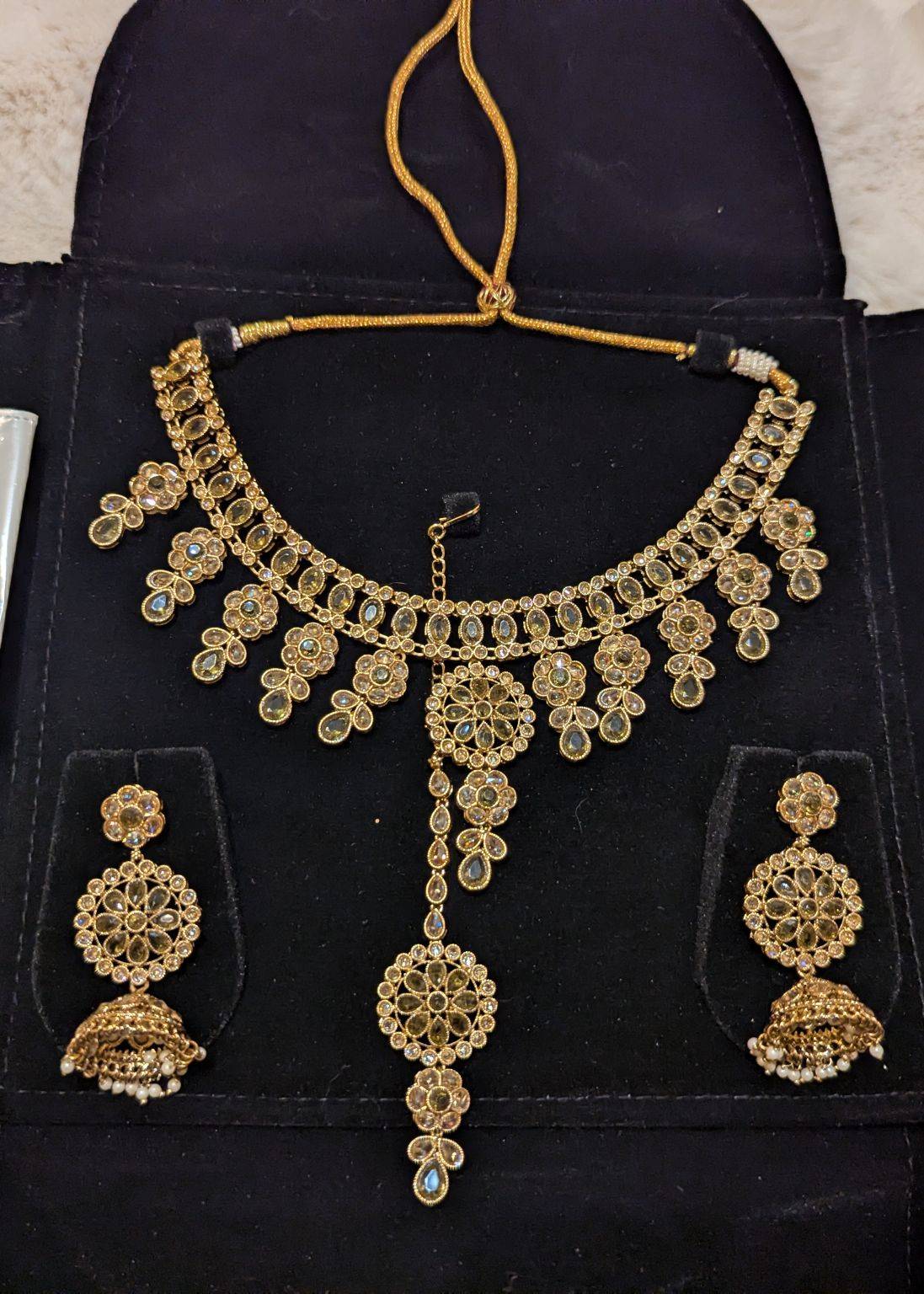 Gold Polki Jewelry Set Image - 0