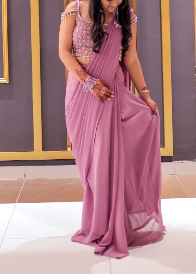 Dusty Pink Embellished Sari Image - 2