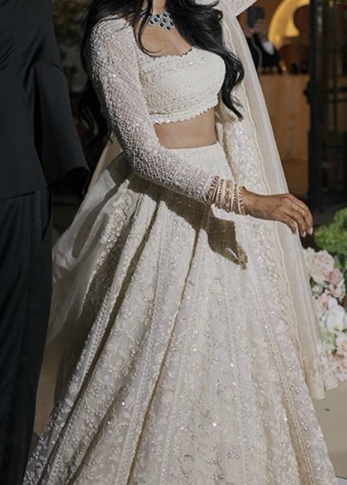 Ivory Bridal Lehenga Image - 3