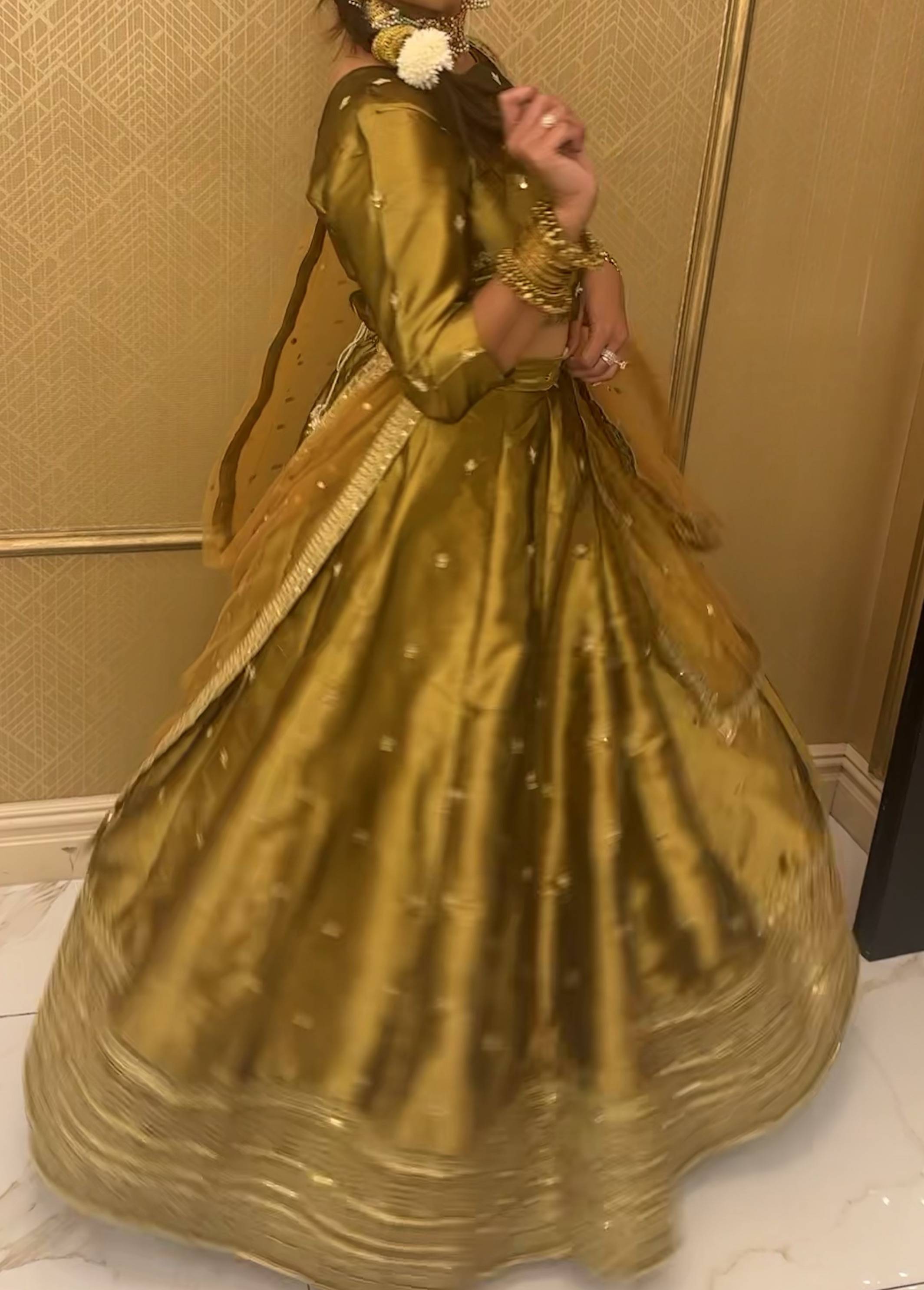 Gold Tissue Lehenga Set Image - 2