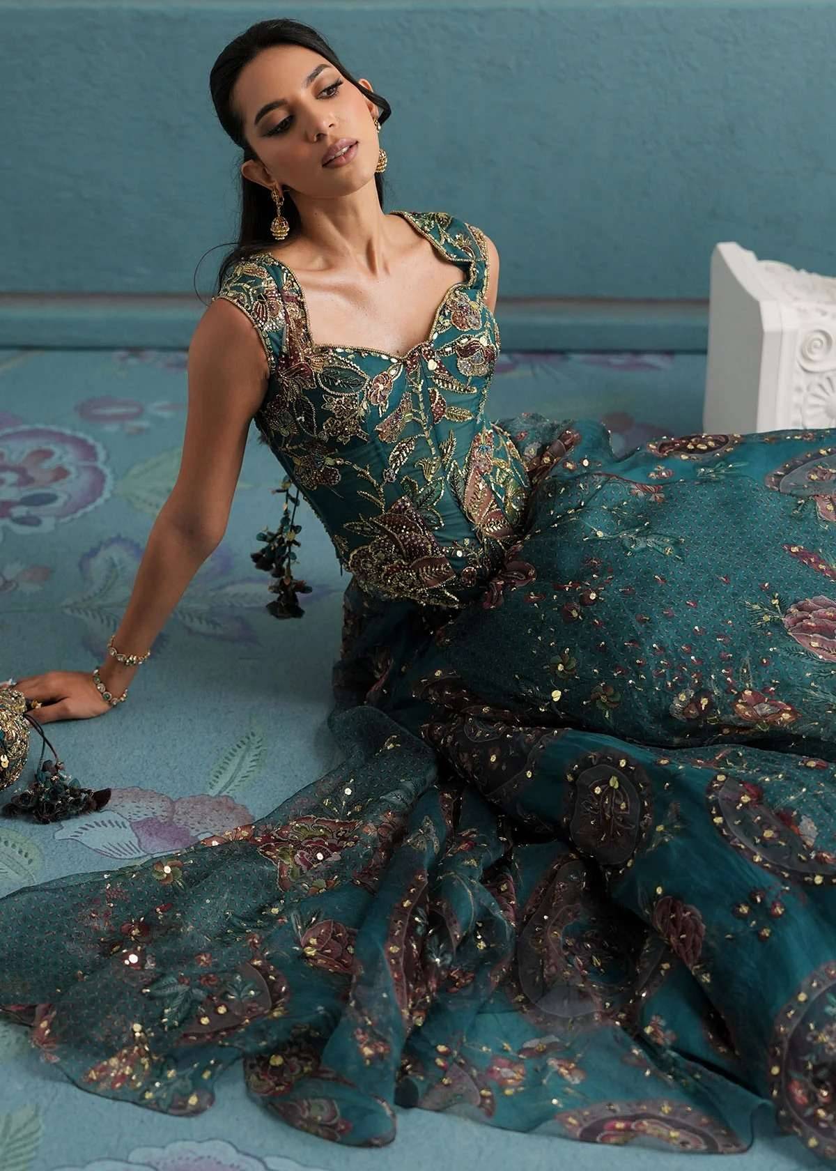 Iara Lehenga Image - 6