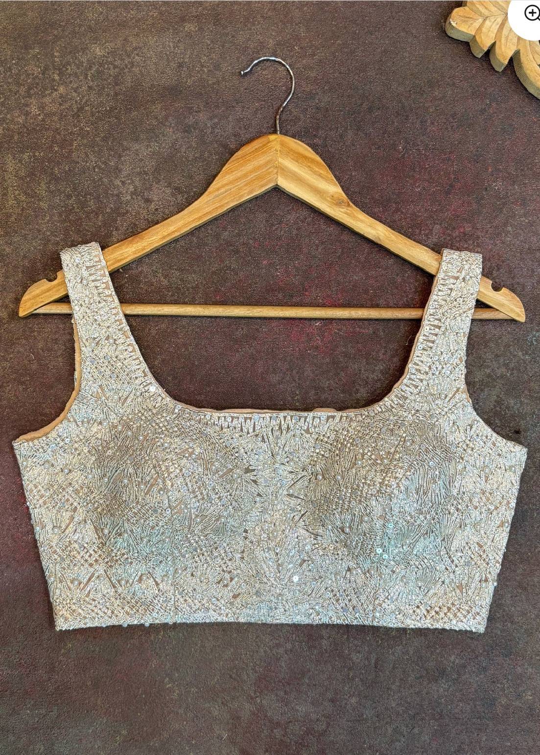 Silver Embellished Sleeveless Blouse Image - 0