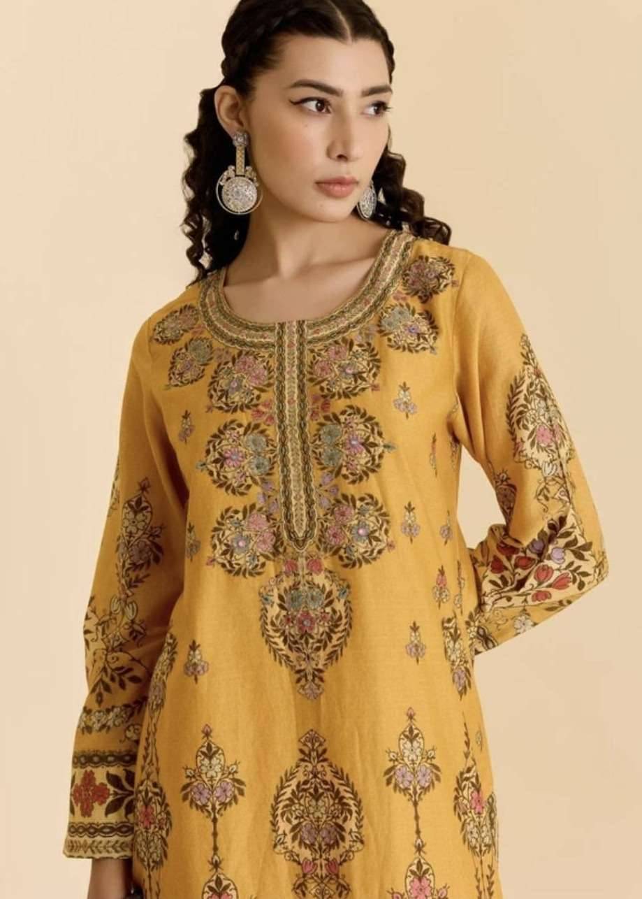 Yellow Floral Embroidered Kurta Set Image - 5