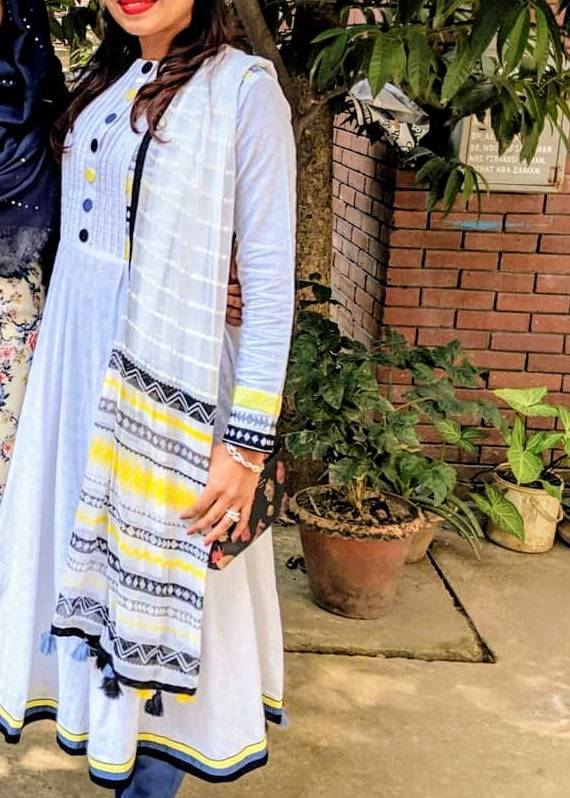 White Geometric Print Kurta Set Image - 3
