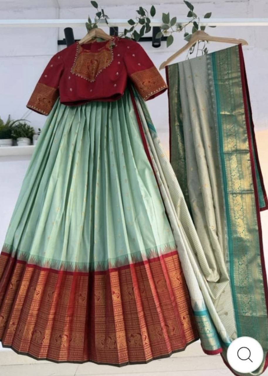 Banarasi Lehenga Image - 2