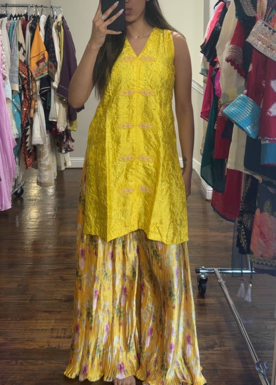 Yellow Embroidered Kurta Set Image - 2