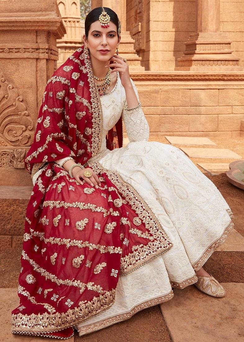 Off White Lakhnavi Anarkali with Maroon Dupatta Image - 2