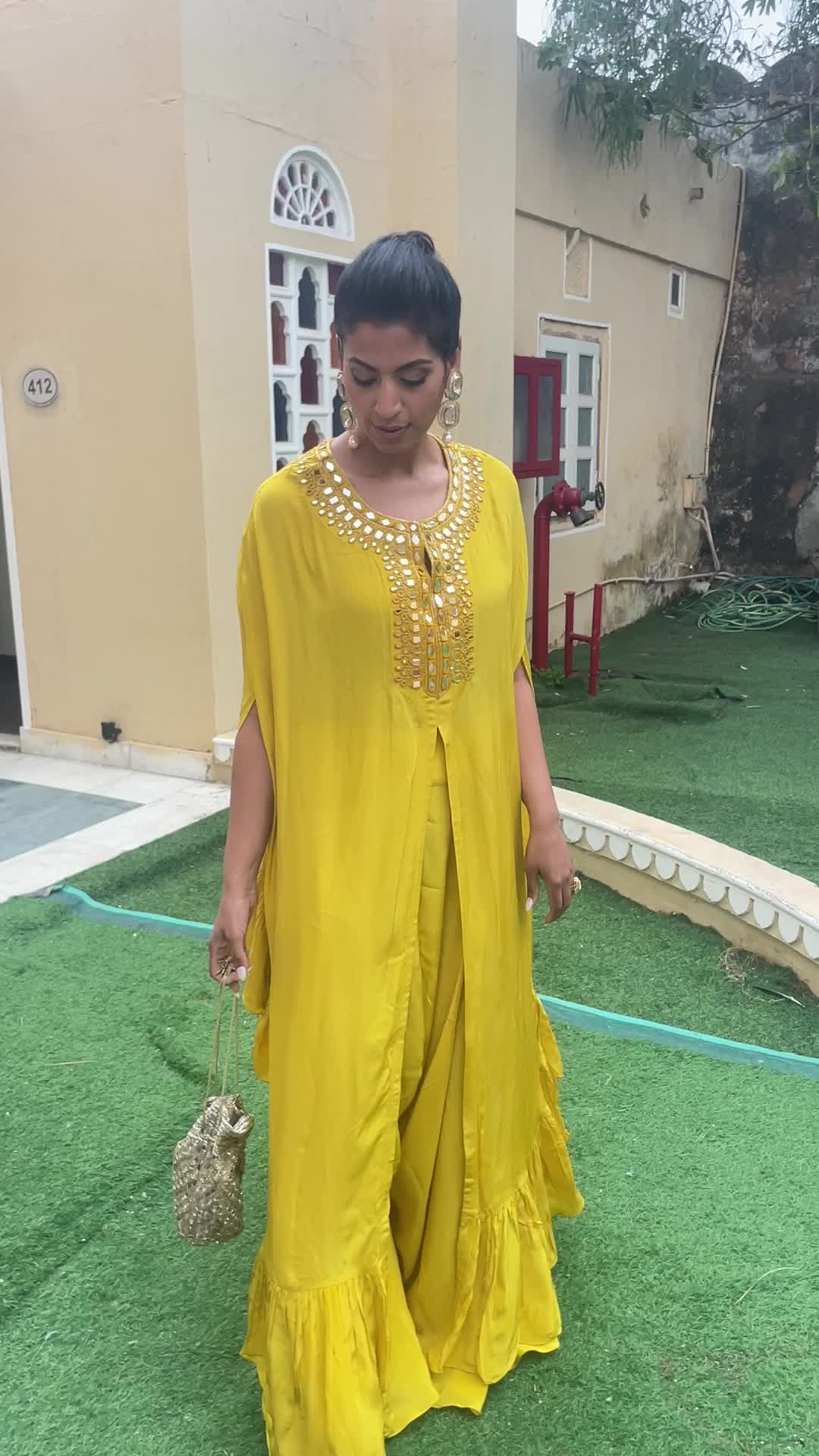 Mustard Mirror Work Cape Set Image - 3