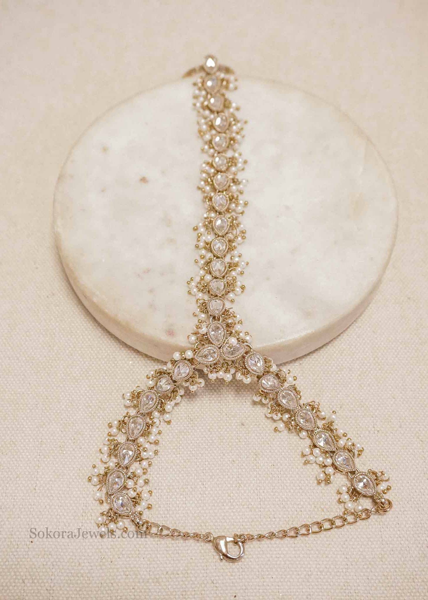 Aria Hand Chain Image - 0
