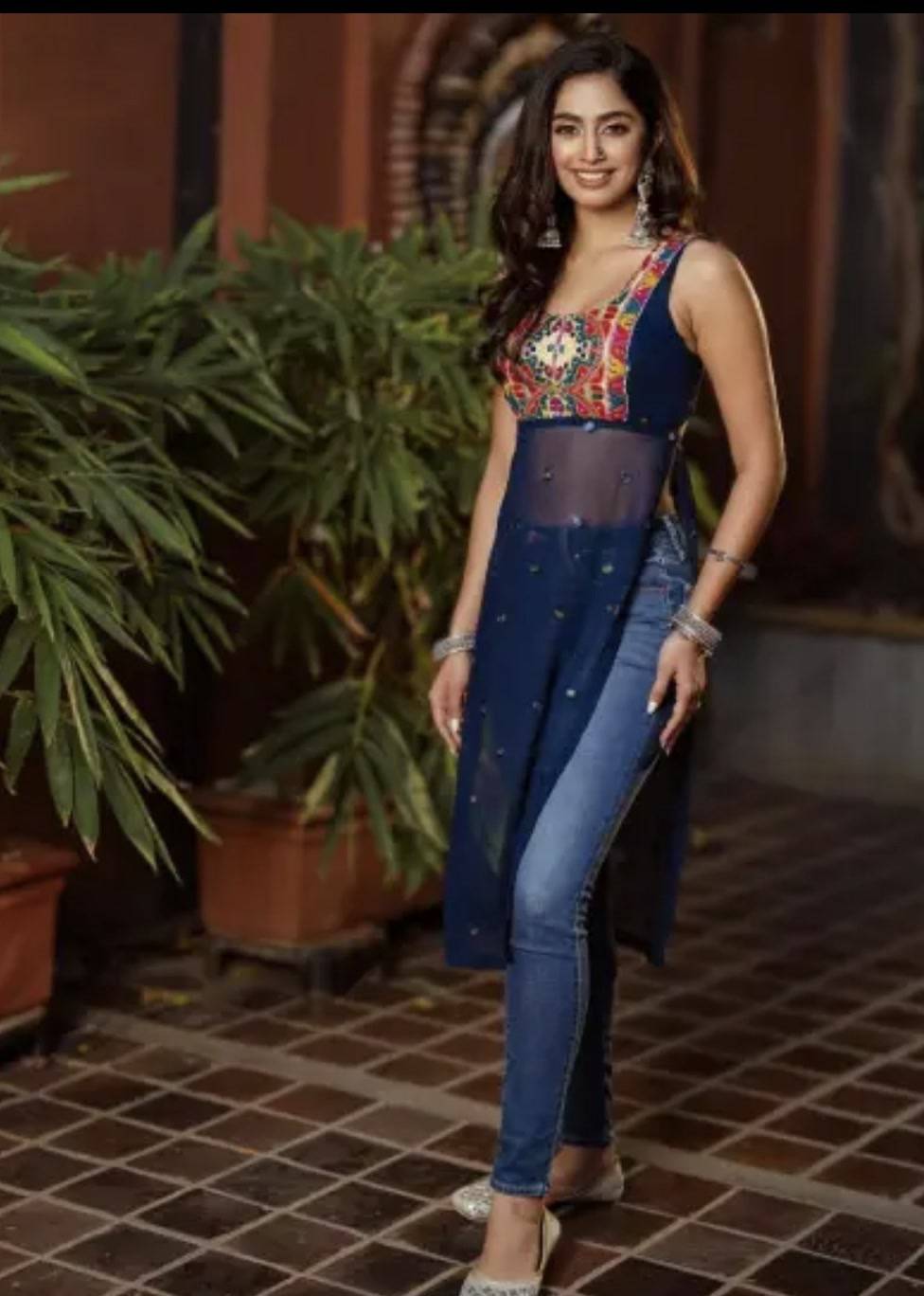 Navy Sheer Kutch Embroidered Long Kurta Image - 2