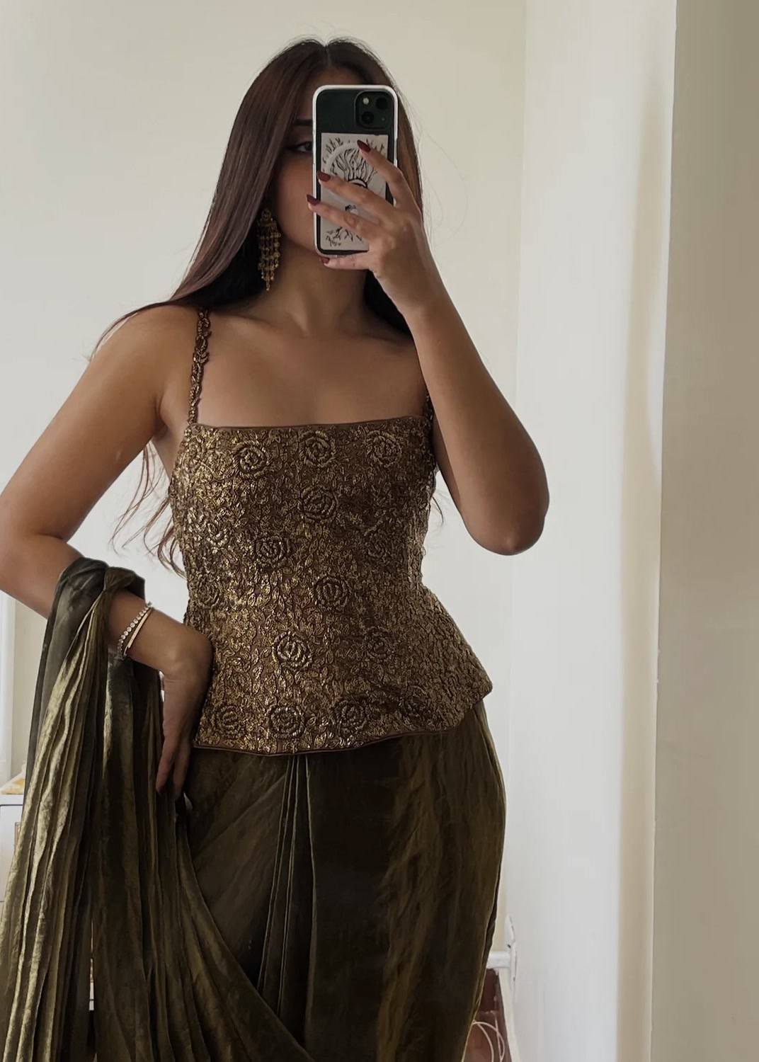 Gold Tissue Sari with Embellished Bodice Image - 5
