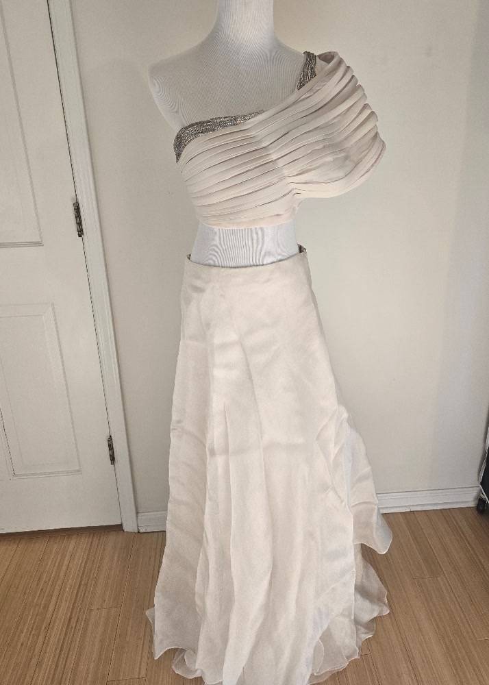 Ivory One-Shoulder Skirt Set Image - 4