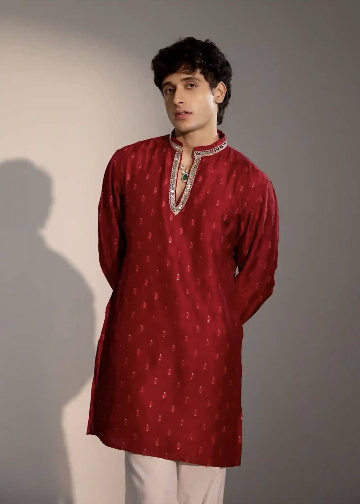 Red Buti Embroidered Kurta Image - 0