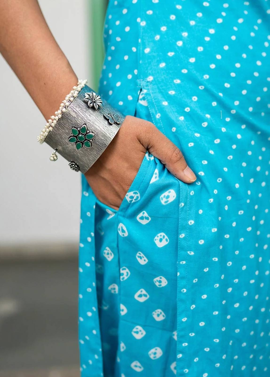 Blue Bandhani Kurta Set Image - 2
