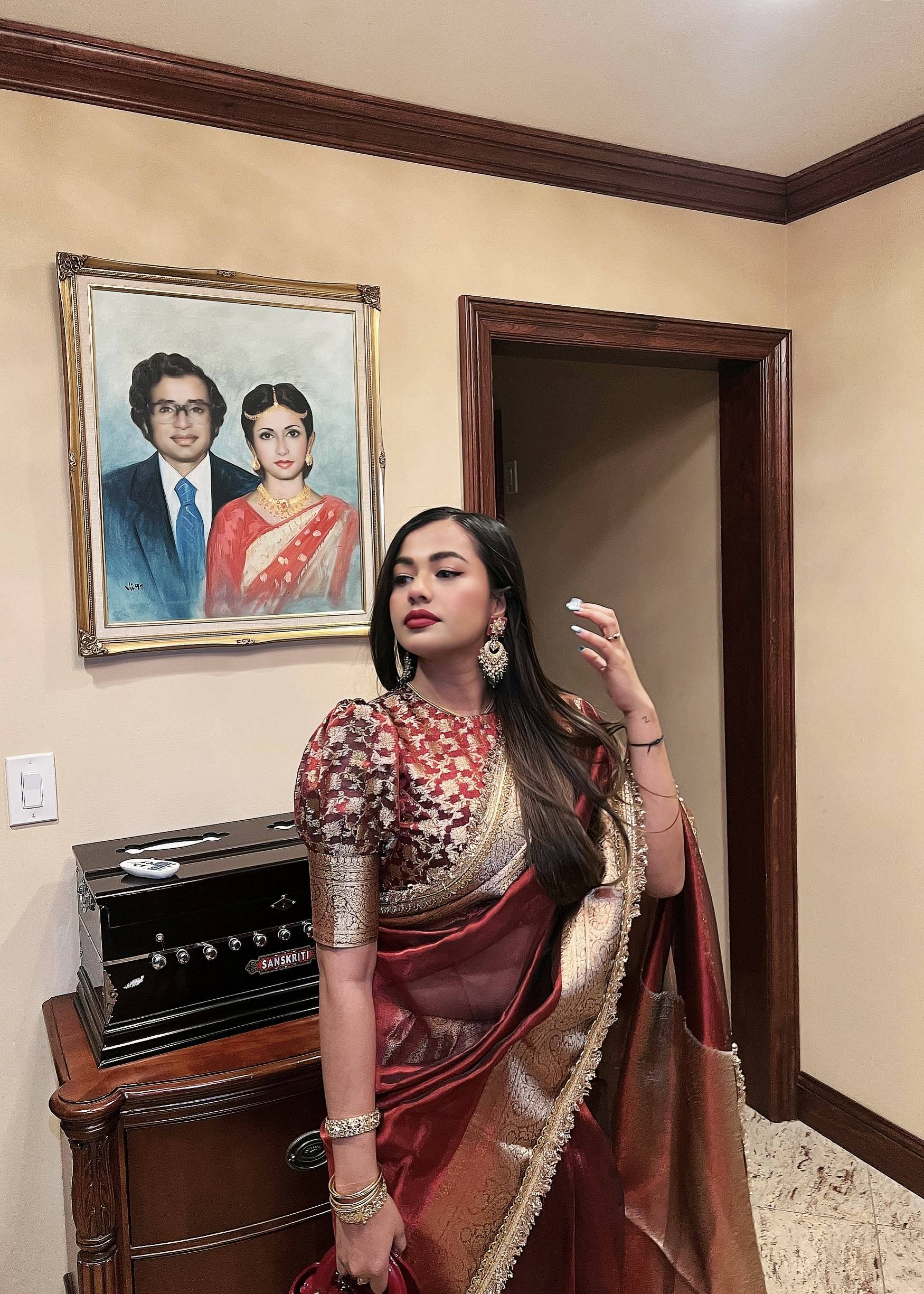 Maroon and Gold Zari Sari Image - 3
